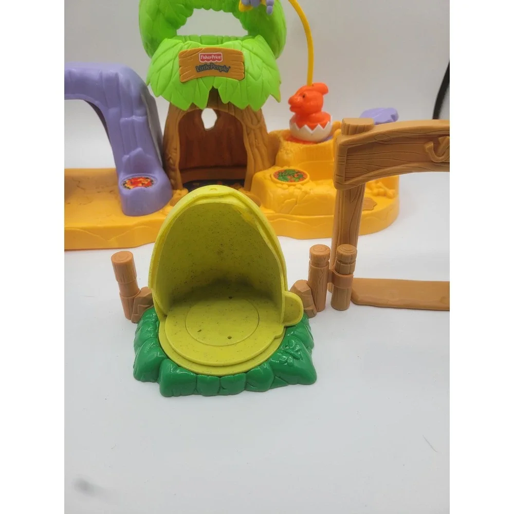Fisher-Price Little People Dinosaur Discovery Playset 2003 Prehistoric Toy Set